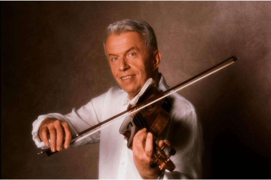 carousel image SLAVNOSTI STRUN